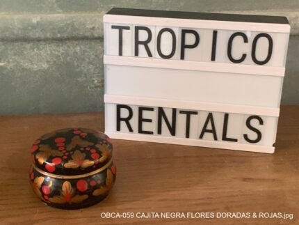 CAJITA NEGRO FLORES DORADAS & ROJOAS