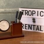 LAPICERO MADERA CON RELOJ
