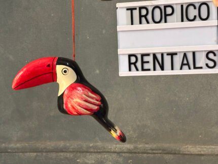 TUCAN ROJO COLGANTE